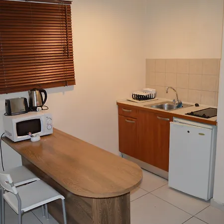 Ξενοδοχείο με διαμερίσματα Lordos Apts Λεμεσός