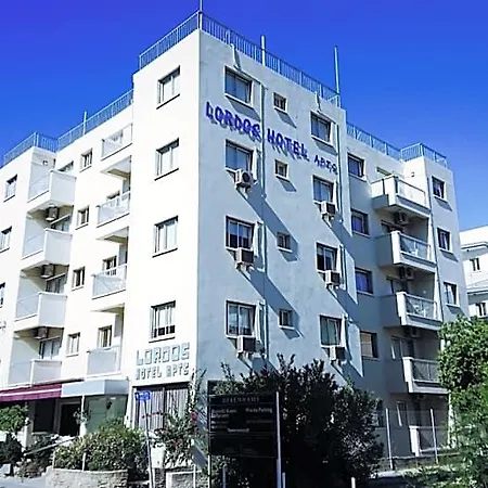 利马索尔罗德斯酒店公寓 4* 利马索尔